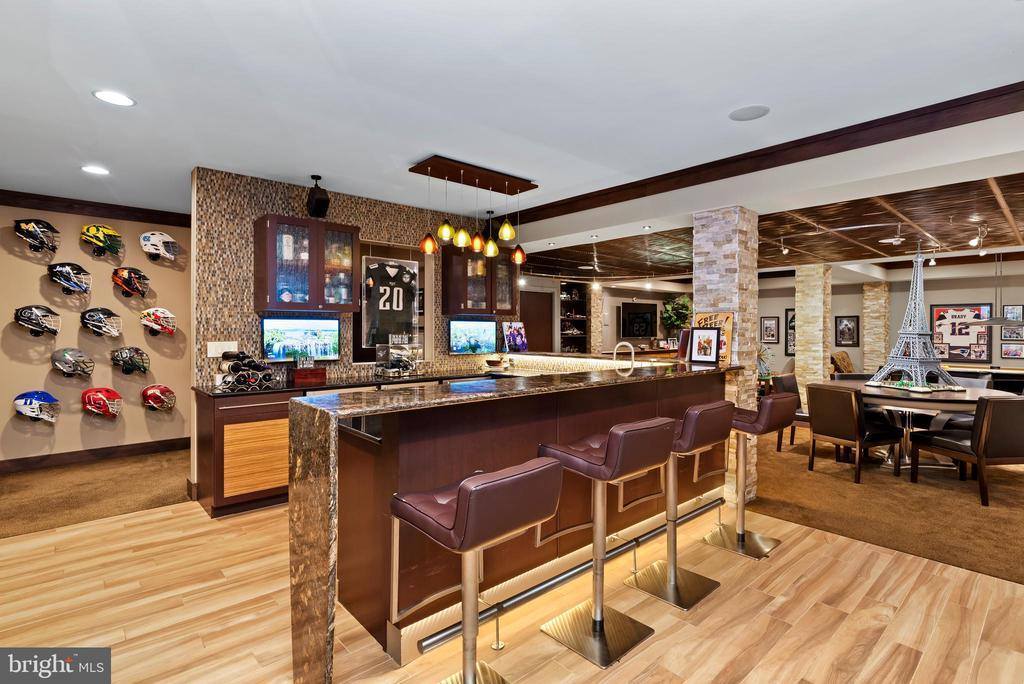 2380 Woodstream Way, Enola, PA 17025