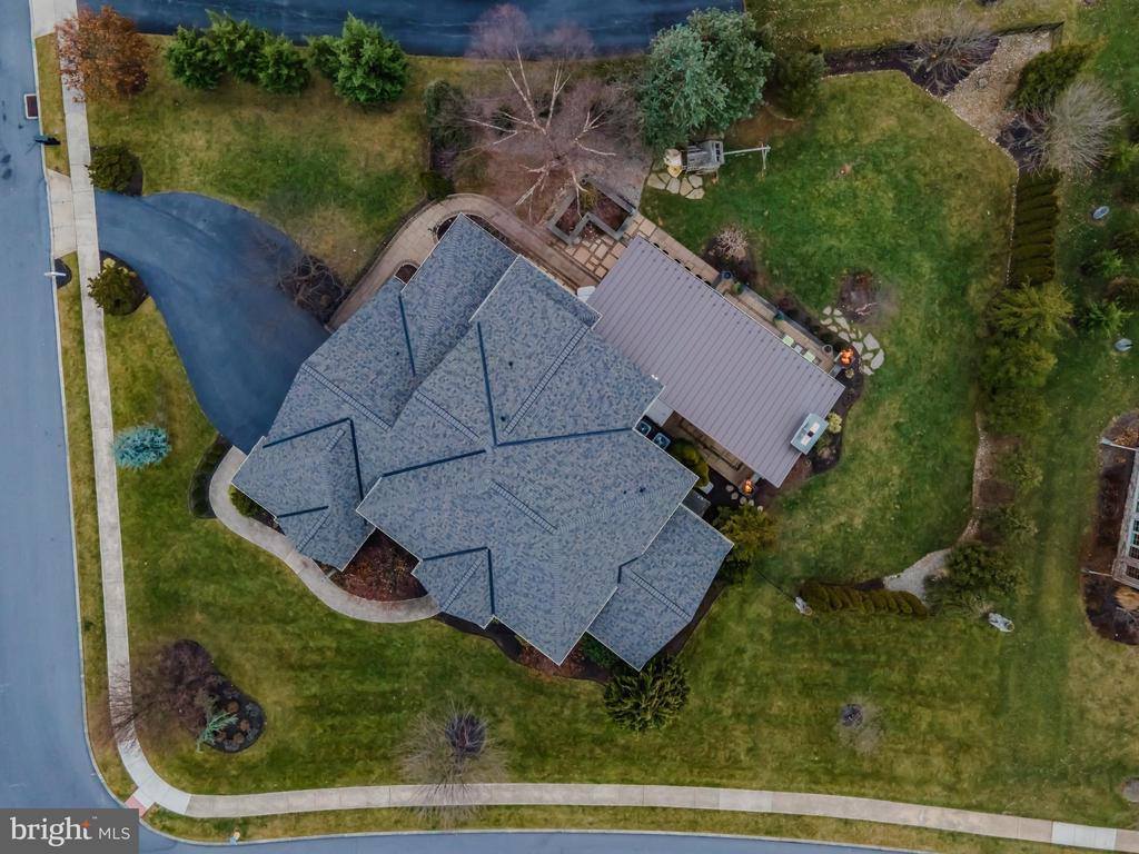 2380 Woodstream Way, Enola, PA 17025