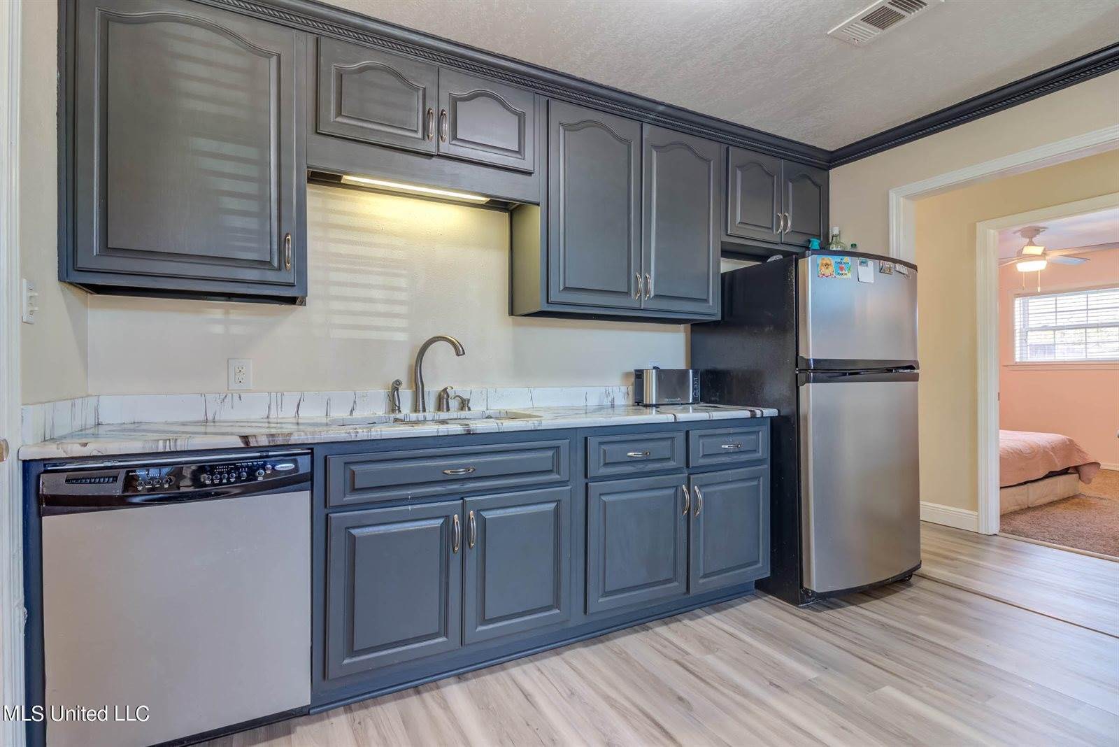 4518 Suffolk Street, Pascagoula, MS 39581