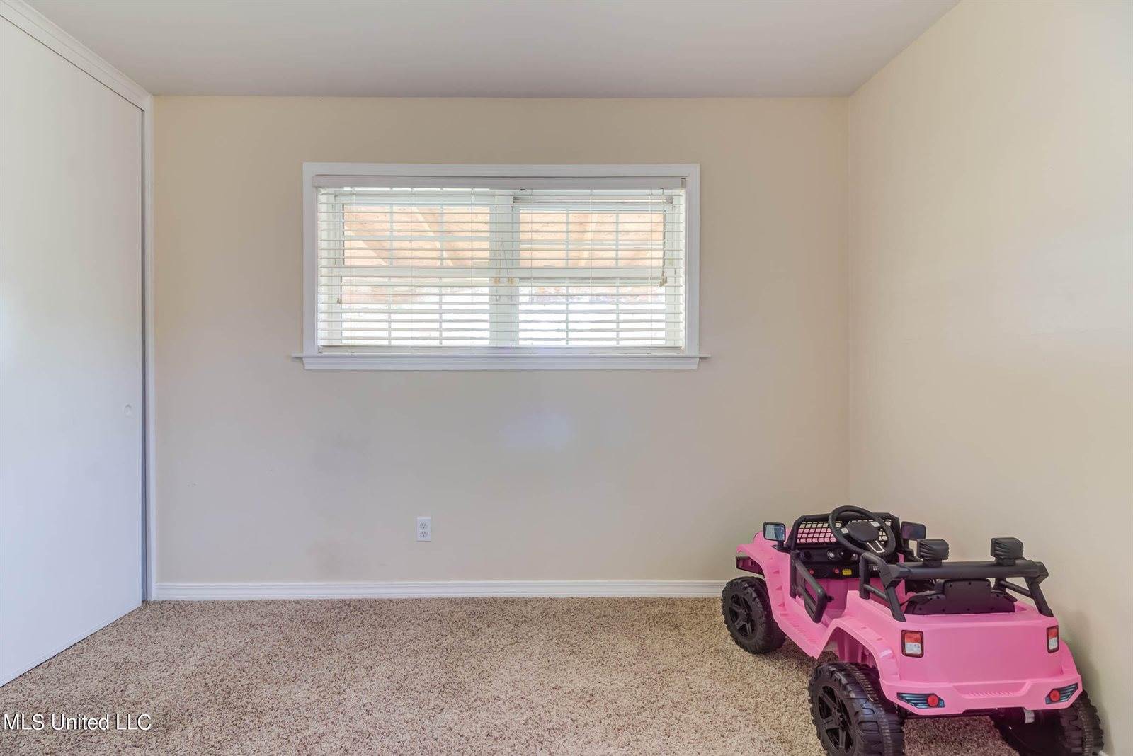 4518 Suffolk Street, Pascagoula, MS 39581