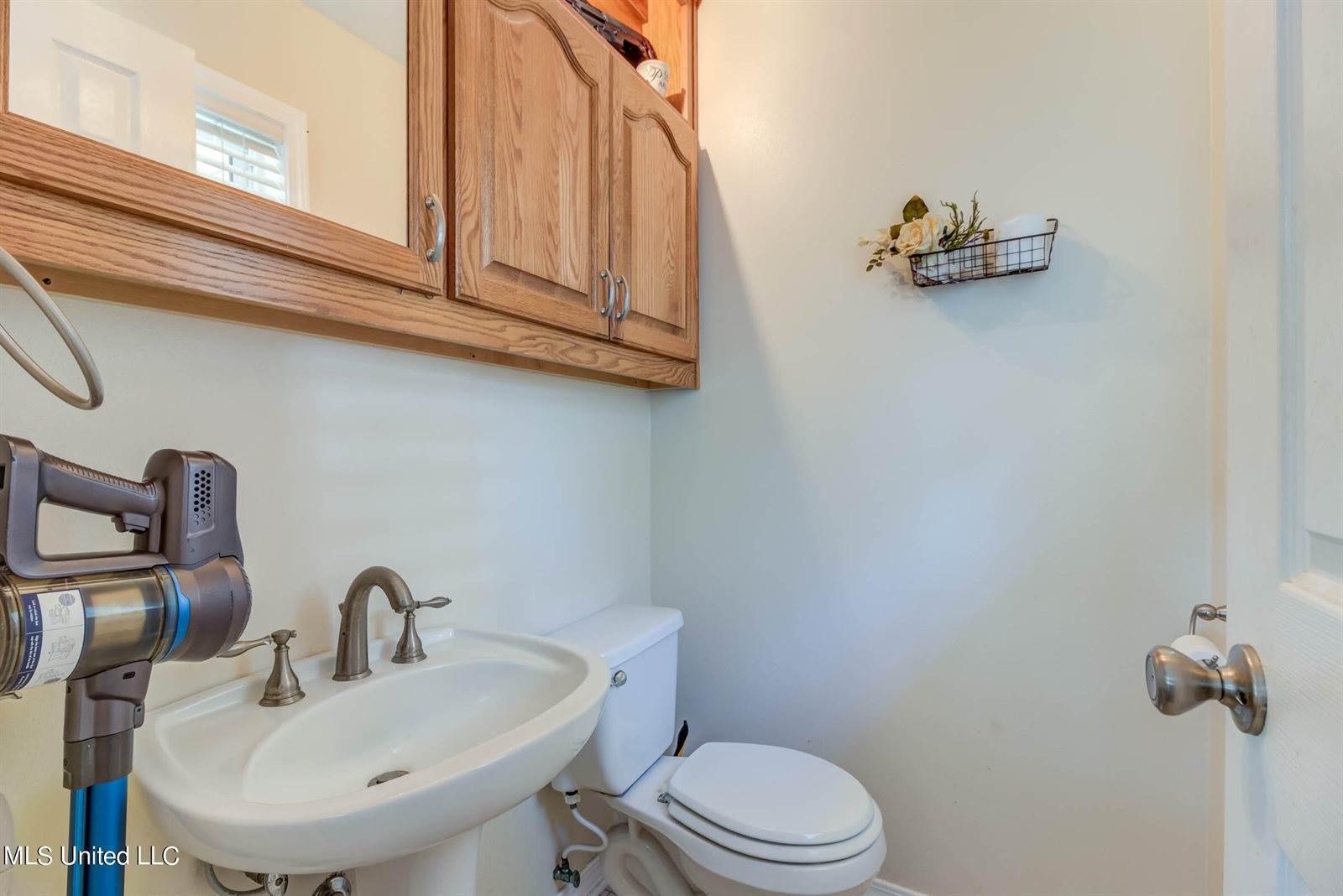 4518 Suffolk Street, Pascagoula, MS 39581