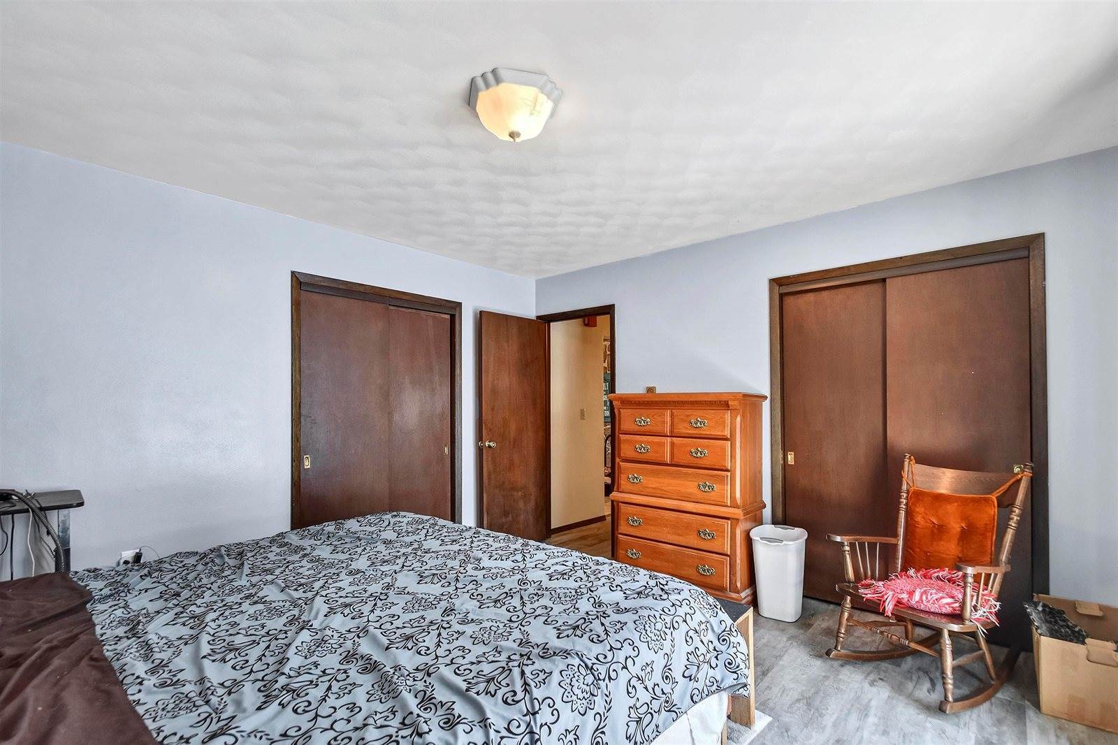 2058 Pershing Road, New London, WI 54961