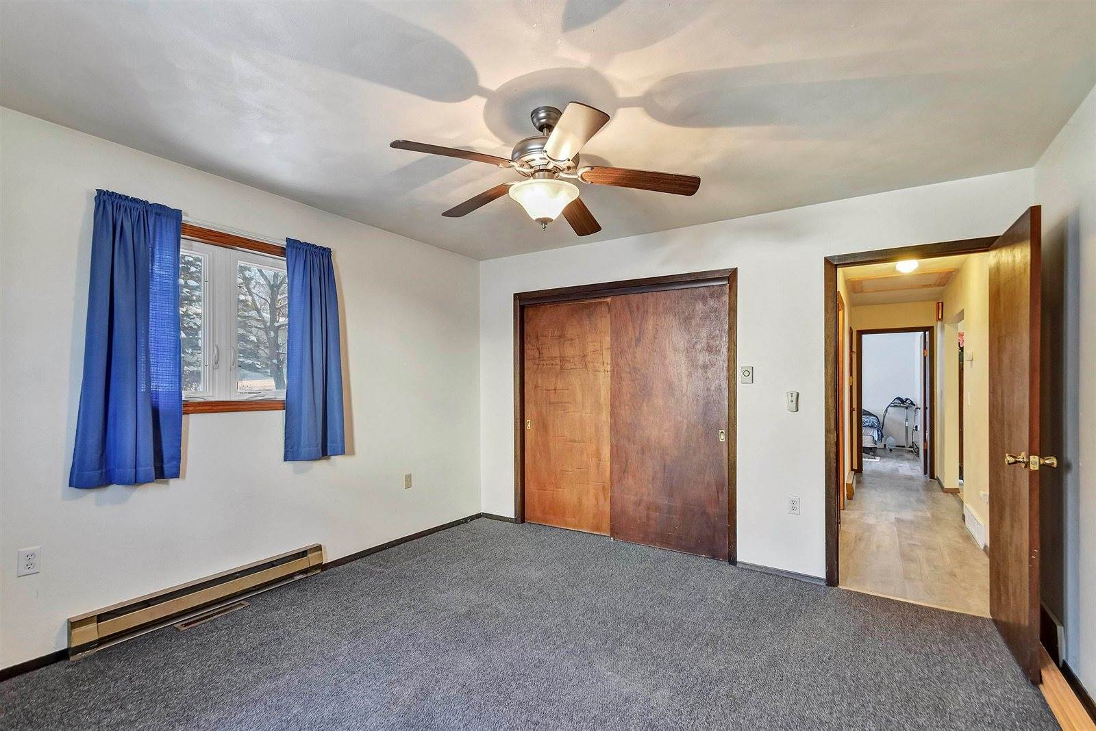 2058 Pershing Road, New London, WI 54961