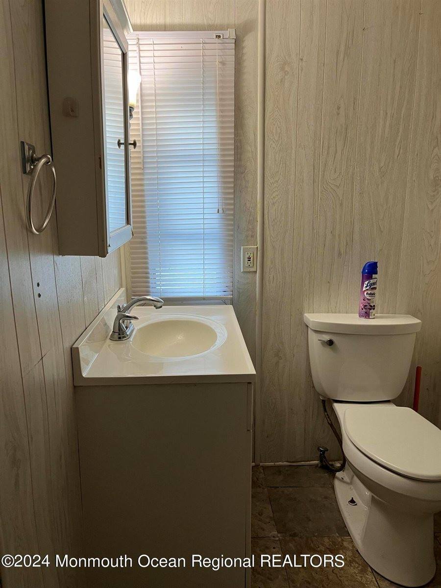 78 Alissa Terrace, Jackson, NJ 08527