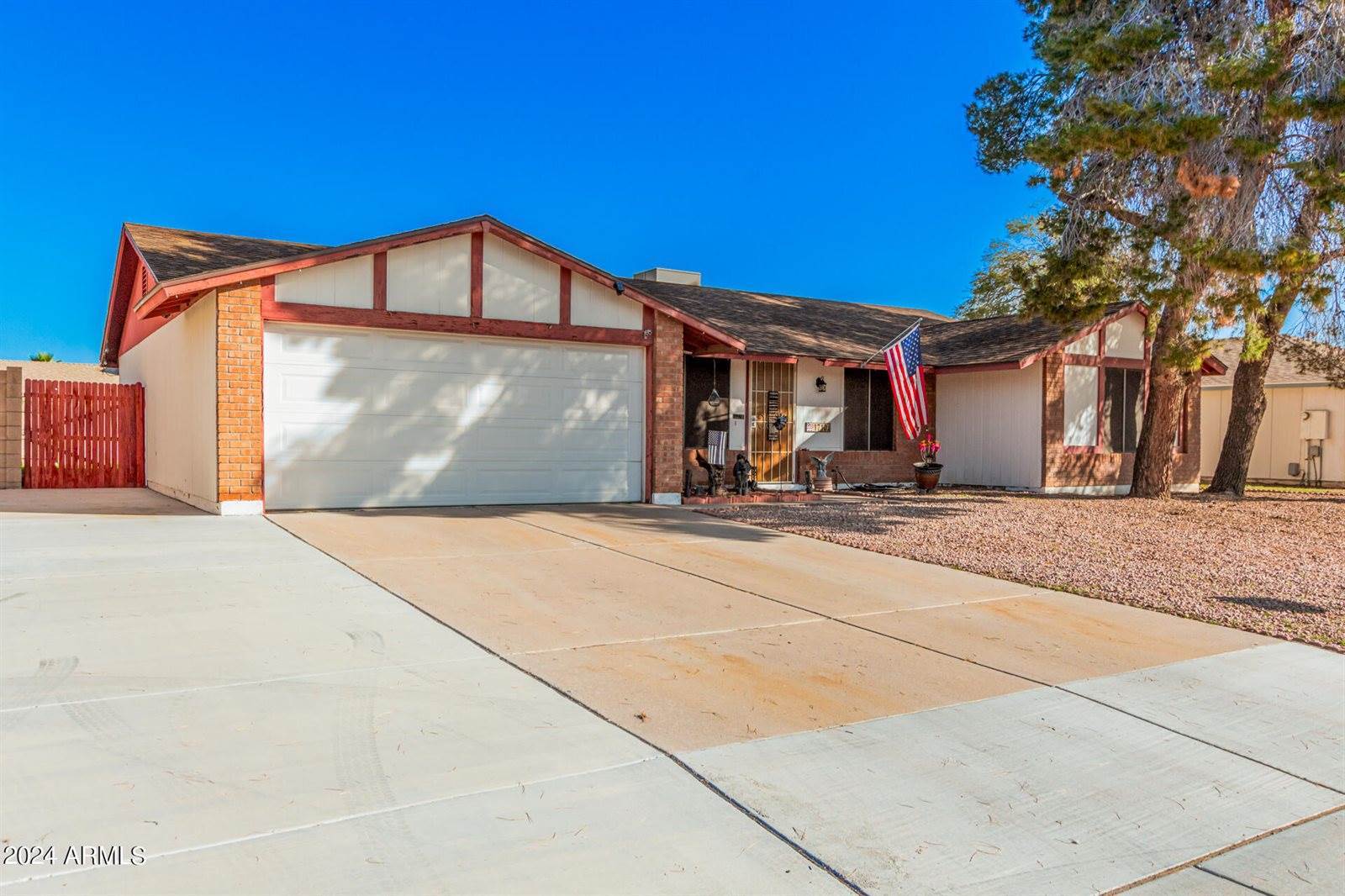 1710 West Palomino Drive, Chandler, AZ 85224