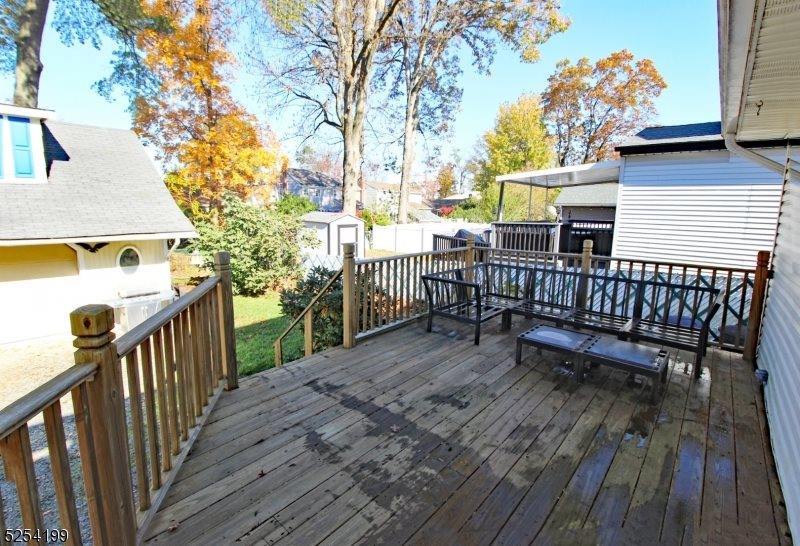 228 Locust Ave, Garwood, NJ 07027