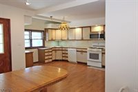 228 Locust Ave, Garwood, NJ 07027