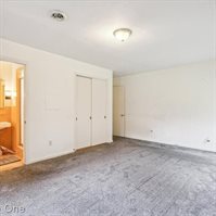 19666 Blossom Lane, Grosse Pointe Woods, MI 48236