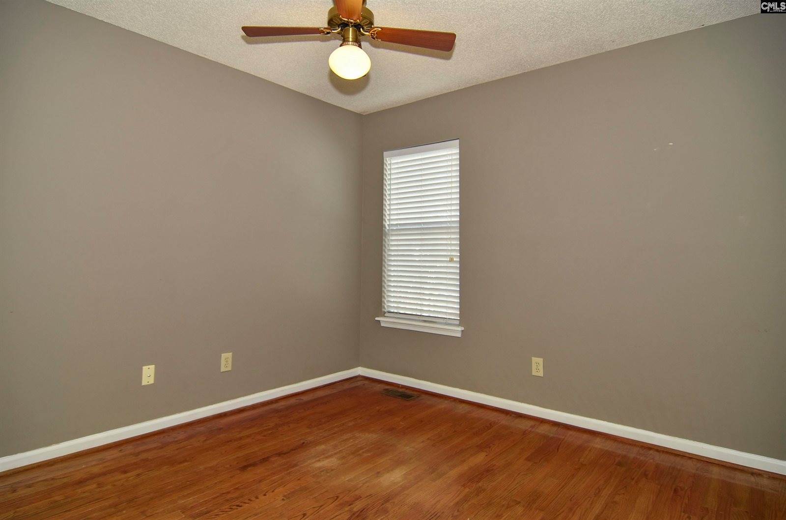 301 Whispering Glen, West Columbia, SC 29170