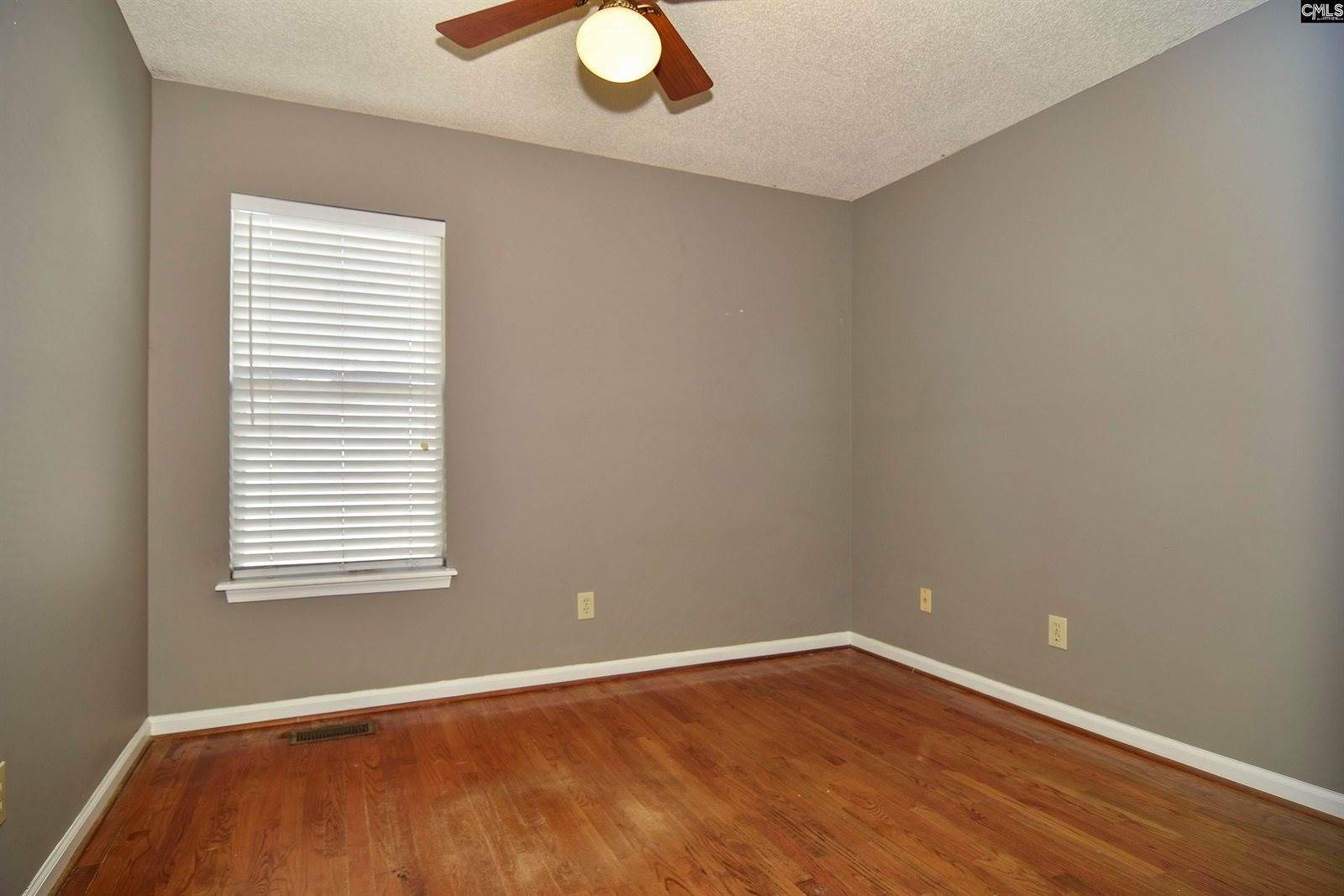 301 Whispering Glen, West Columbia, SC 29170