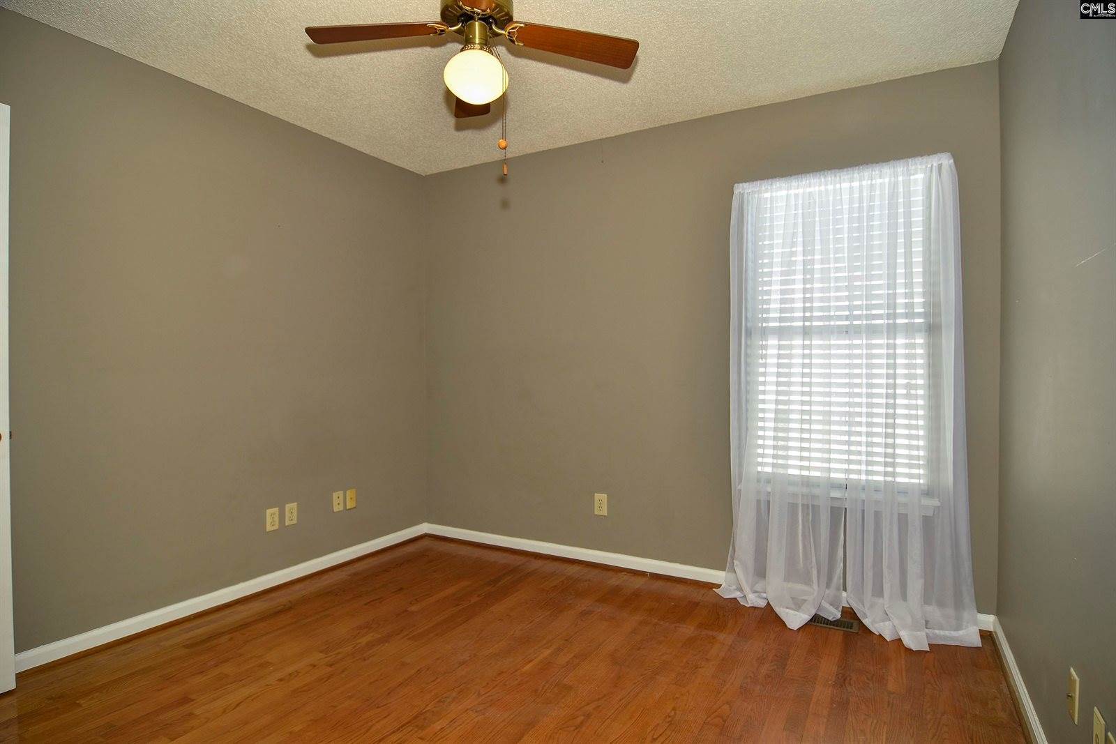 301 Whispering Glen, West Columbia, SC 29170