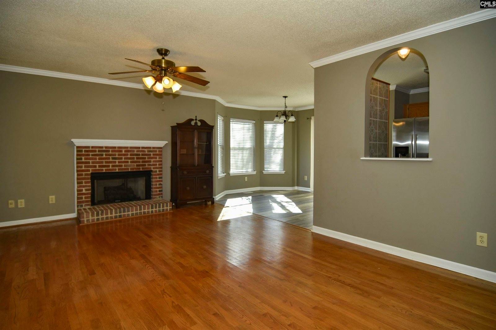 301 Whispering Glen, West Columbia, SC 29170