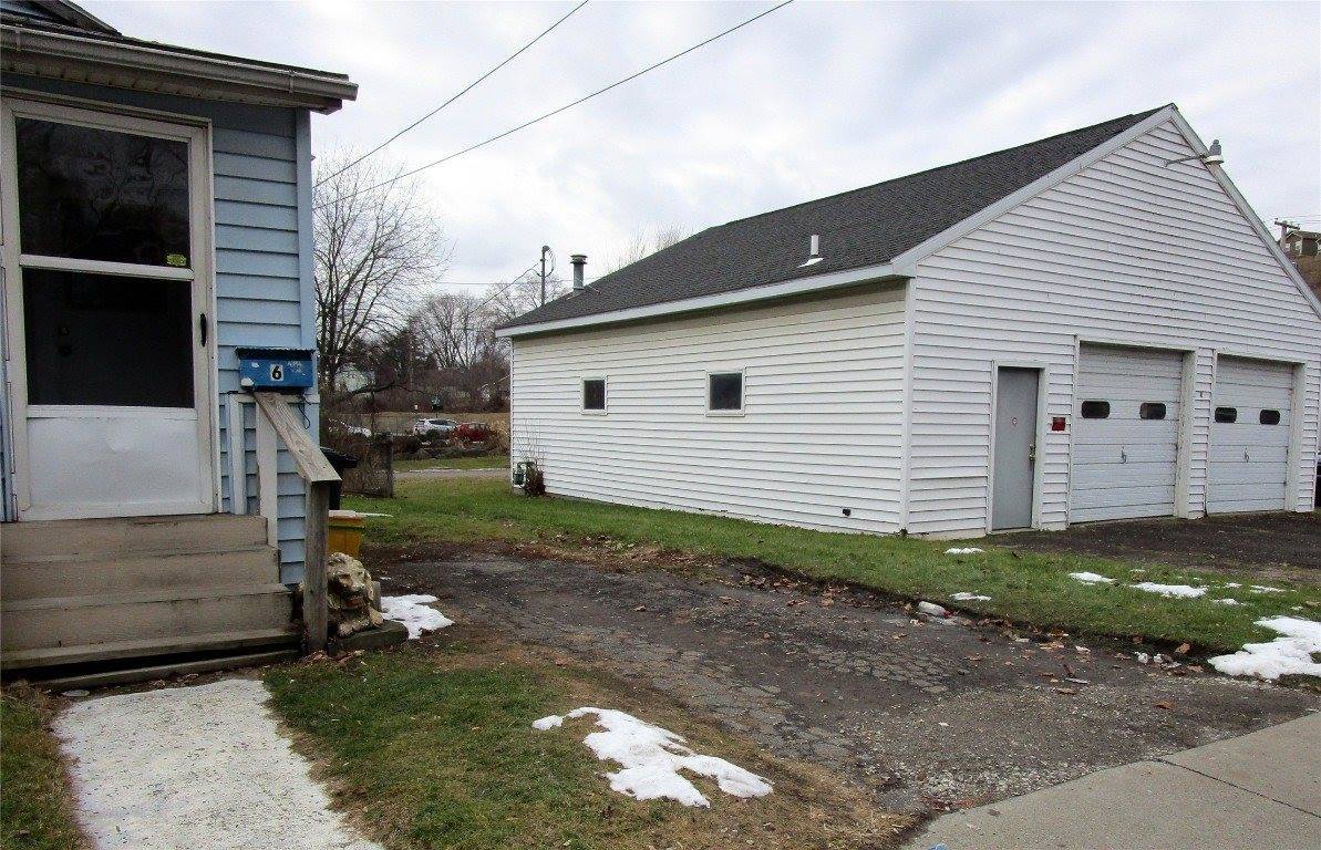 6 Evergreen Avenue, Endicott, NY 13760