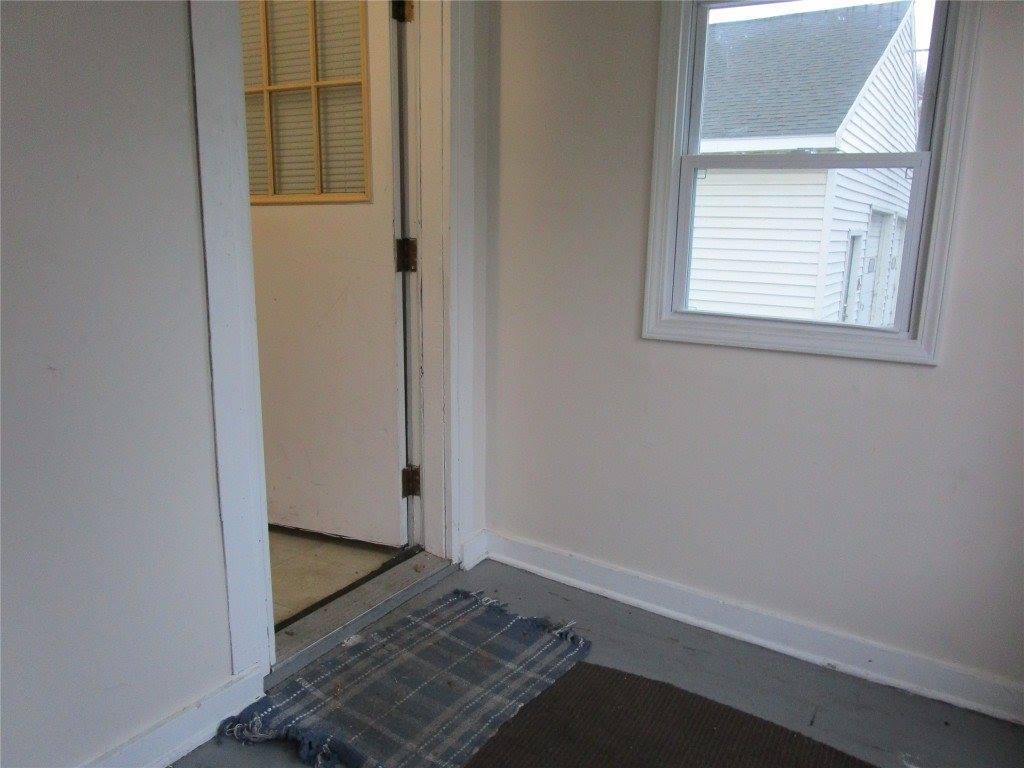 6 Evergreen Avenue, Endicott, NY 13760