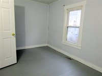 6 Evergreen Avenue, Endicott, NY 13760