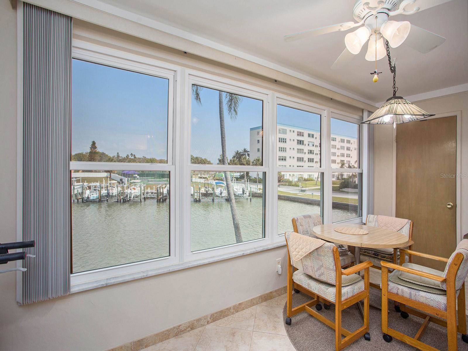 5935 30TH Avenue South, Gulfport, FL 33707