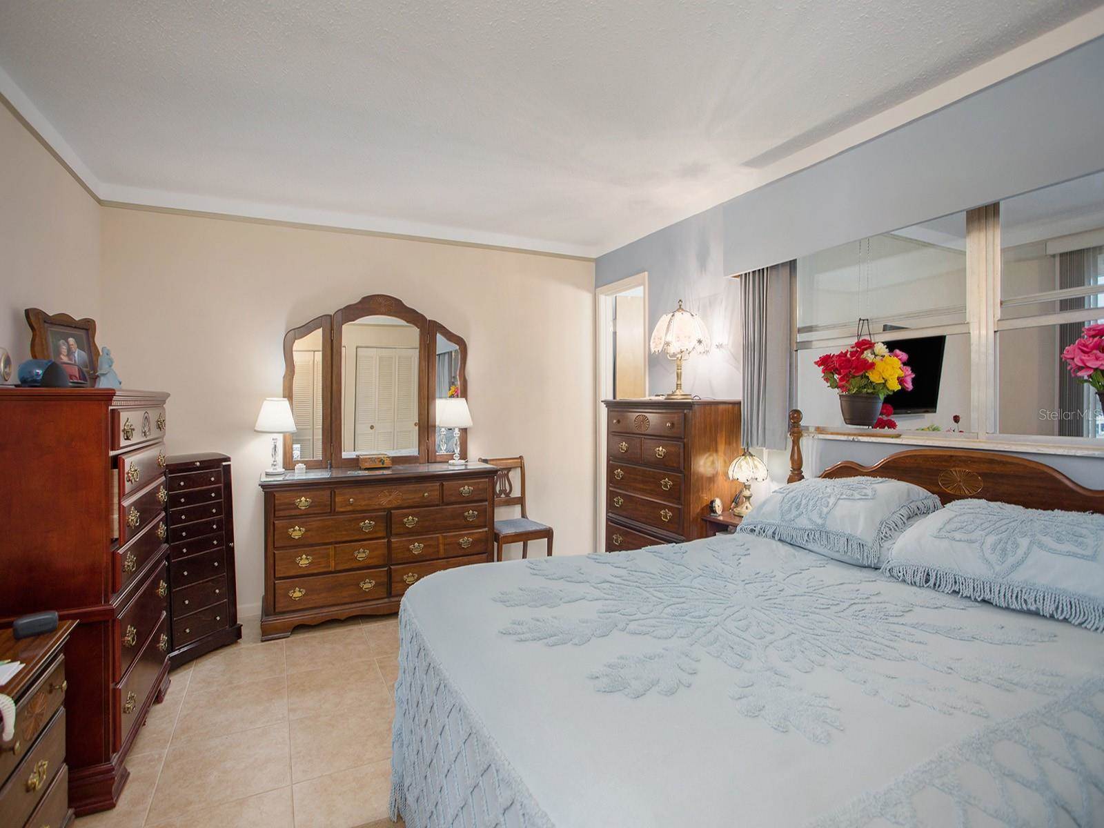 5935 30TH Avenue South, Gulfport, FL 33707