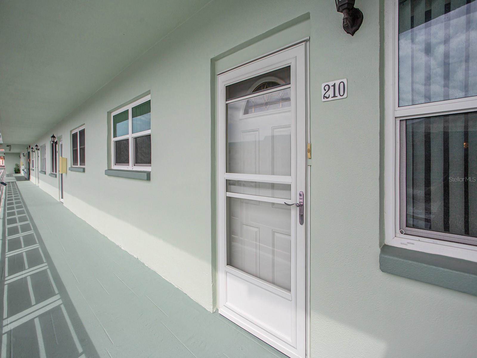 5935 30TH Avenue South, Gulfport, FL 33707