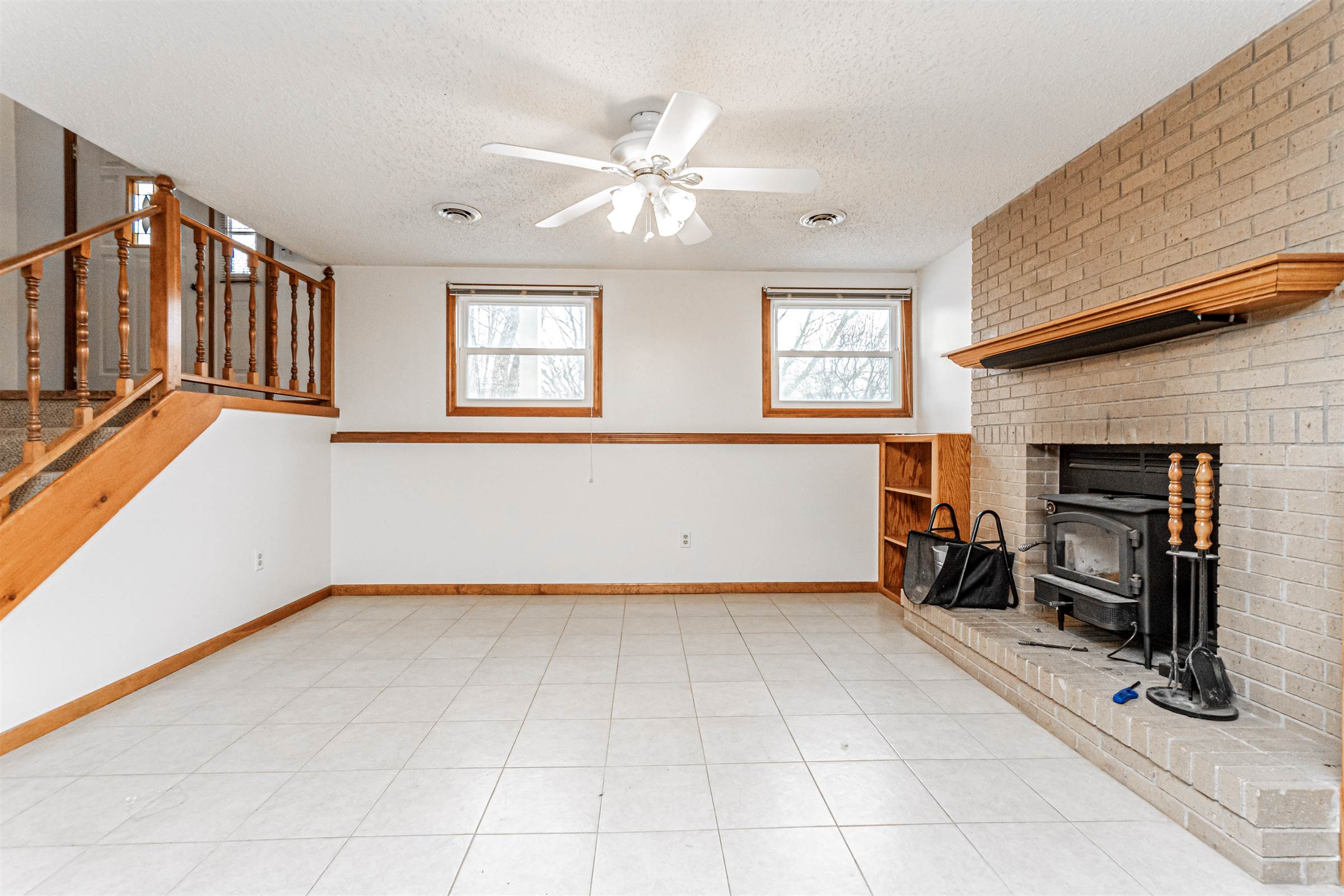 119 North Kaw Drive, Junction City, KS 66441