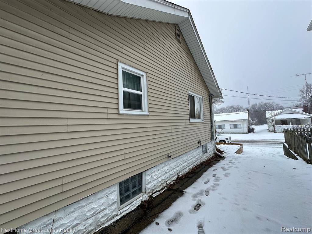 1014 Hammond Avenue, Flint, MI 48503