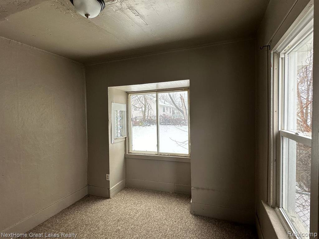 1014 Hammond Avenue, Flint, MI 48503