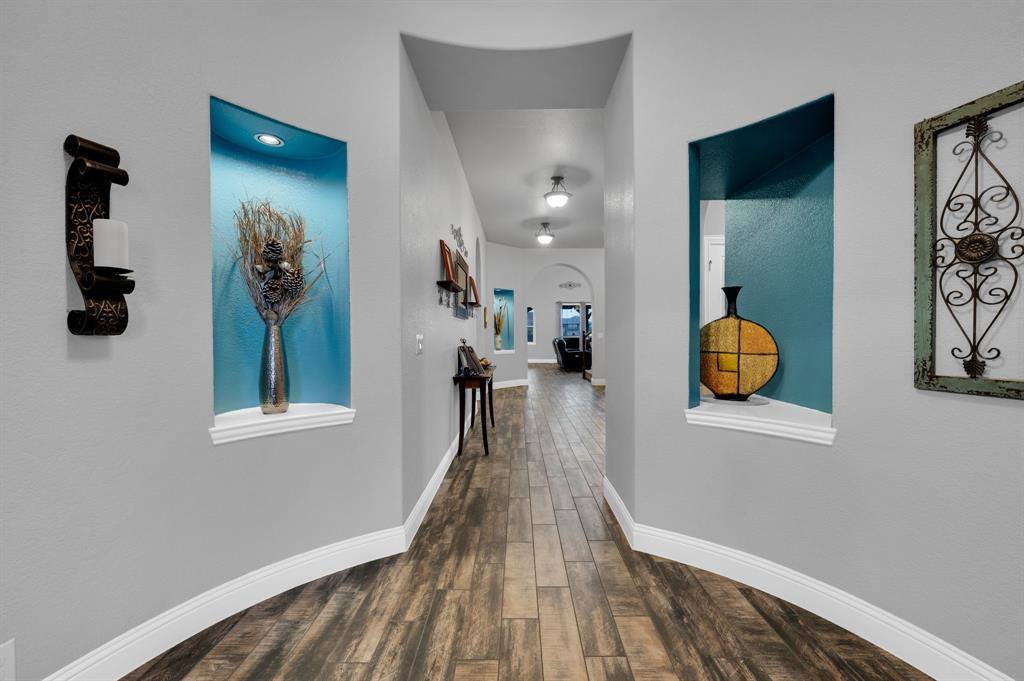 2406 Moon Dance Lane, Midlothian, TX 76065