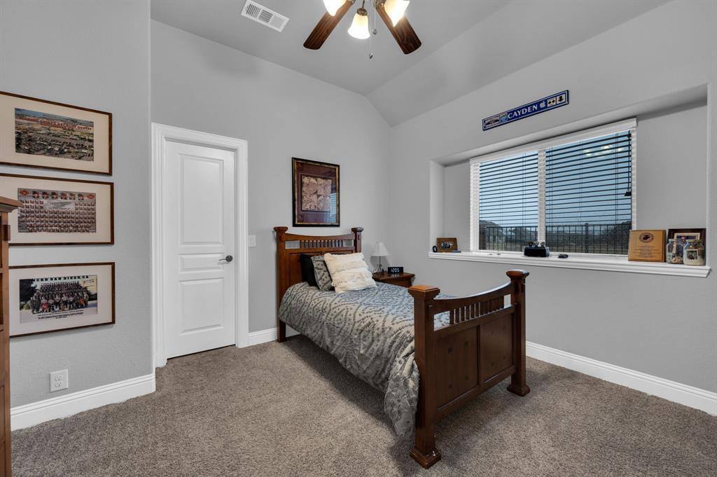 2406 Moon Dance Lane, Midlothian, TX 76065