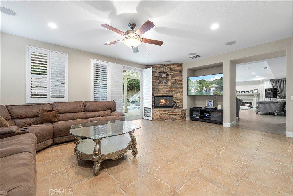 29339 Las Terreno Lane, Valencia, CA 91354