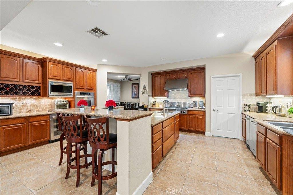 29339 Las Terreno Lane, Valencia, CA 91354