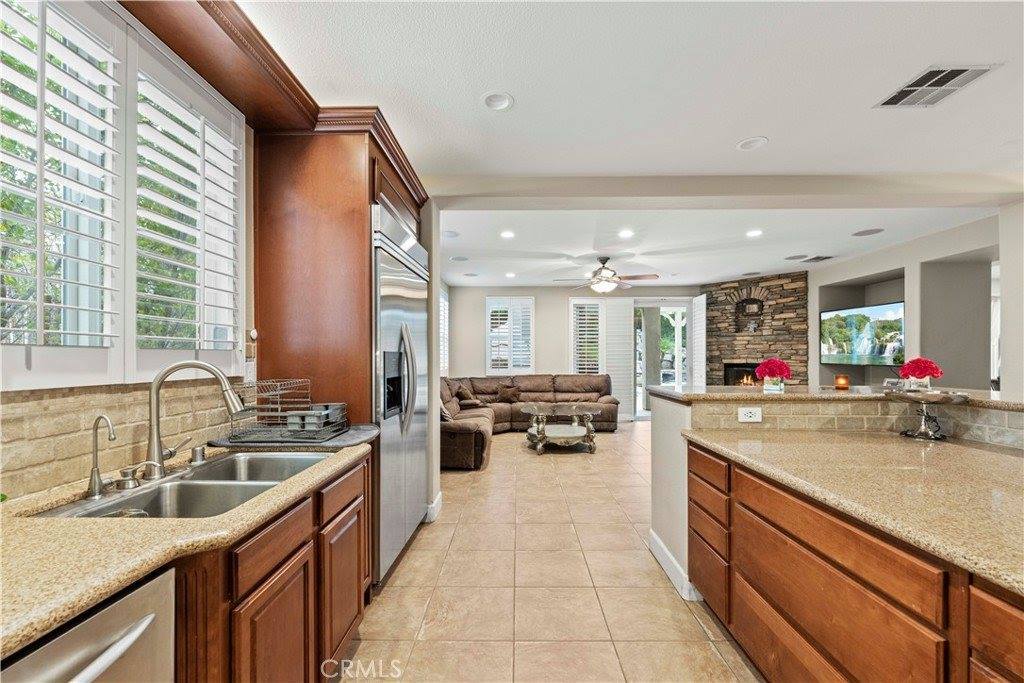 29339 Las Terreno Lane, Valencia, CA 91354