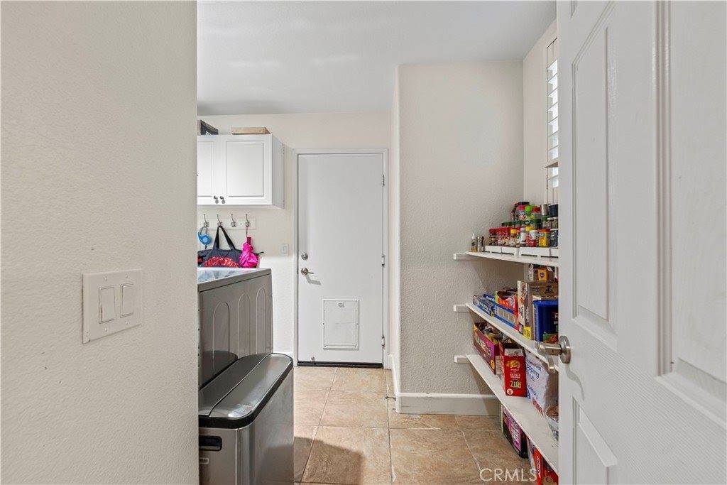 29339 Las Terreno Lane, Valencia, CA 91354