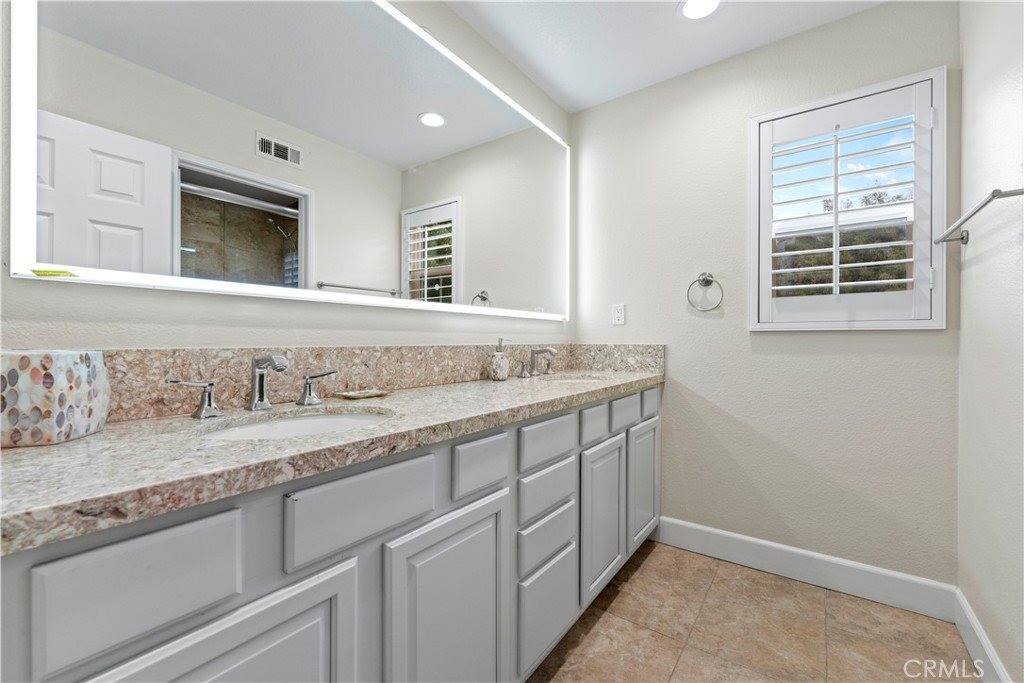 29339 Las Terreno Lane, Valencia, CA 91354