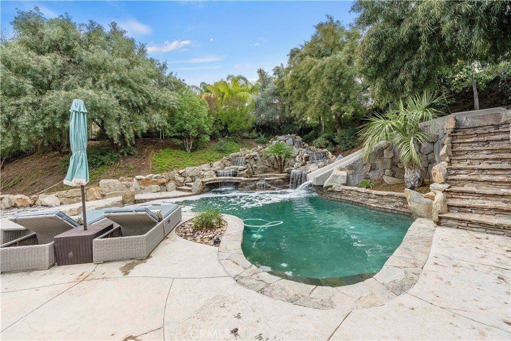 29339 Las Terreno Lane, Valencia, CA 91354