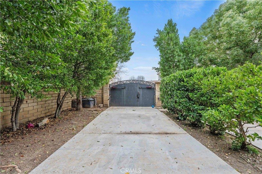 29339 Las Terreno Lane, Valencia, CA 91354