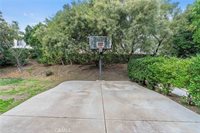 29339 Las Terreno Lane, Valencia, CA 91354