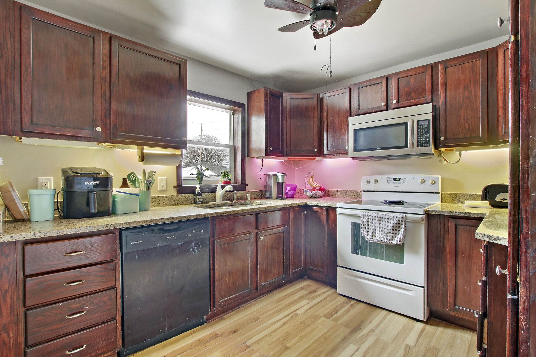 4405 31st Ave, Kenosha, WI 53144