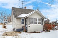 4405 31st Ave, Kenosha, WI 53144
