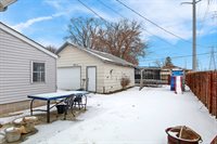 4405 31st Ave, Kenosha, WI 53144