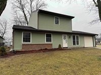 8808 Wapahani Drive, Selma, IN 47383