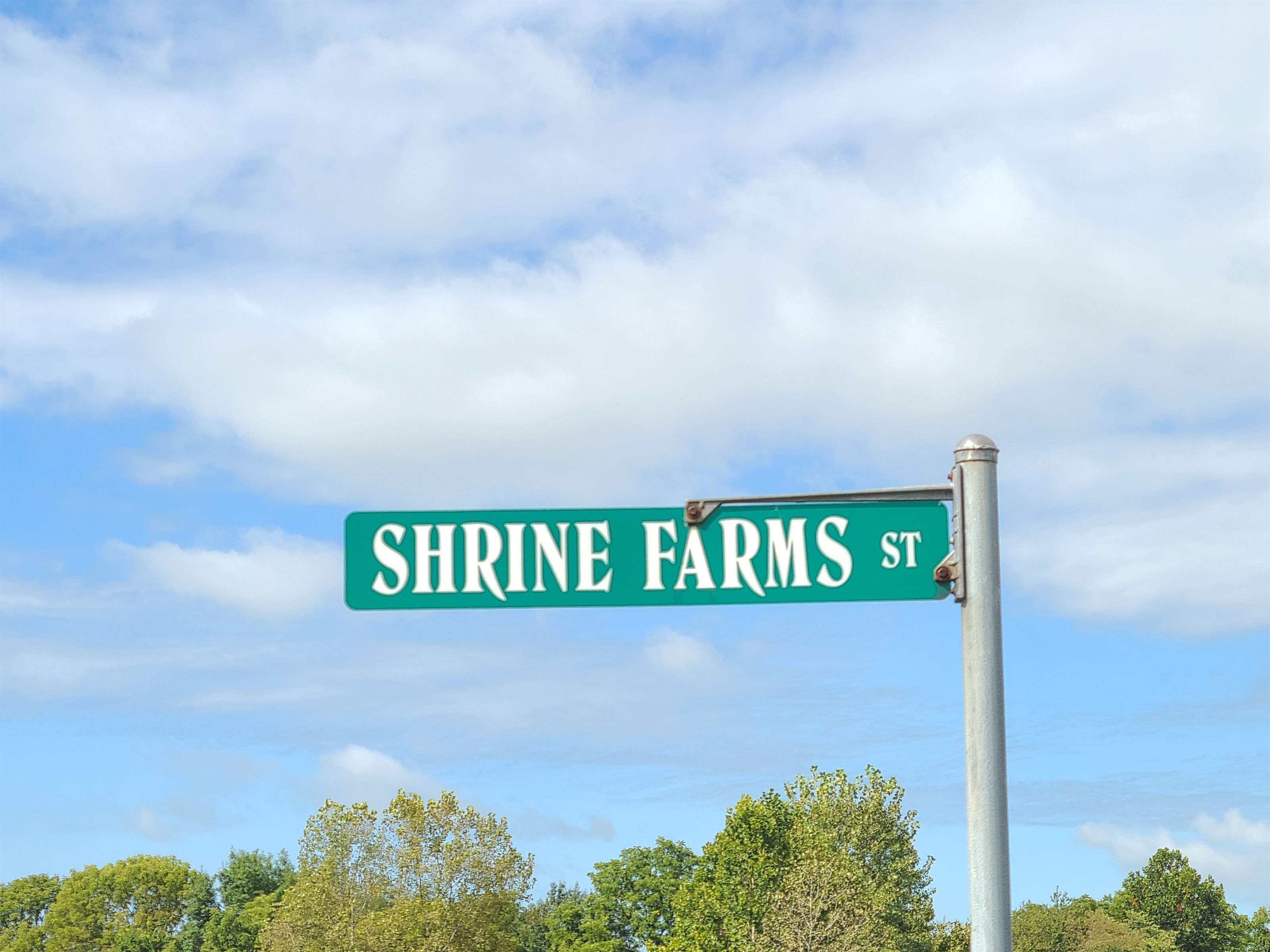 3930 North Shrine Farms, Terre Haute, IN 47805