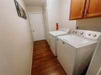 60 Pine Tree Ridge Drive, Waterford, MI 48327