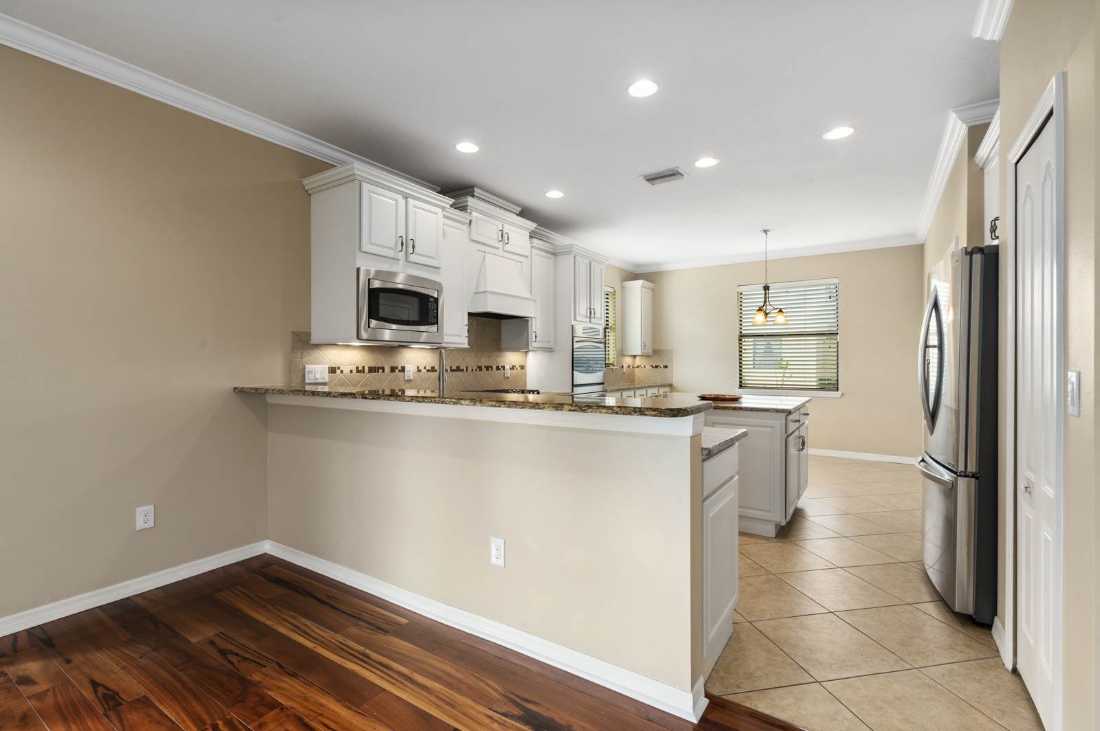 3616 81ST Place East, Sarasota, FL 34243