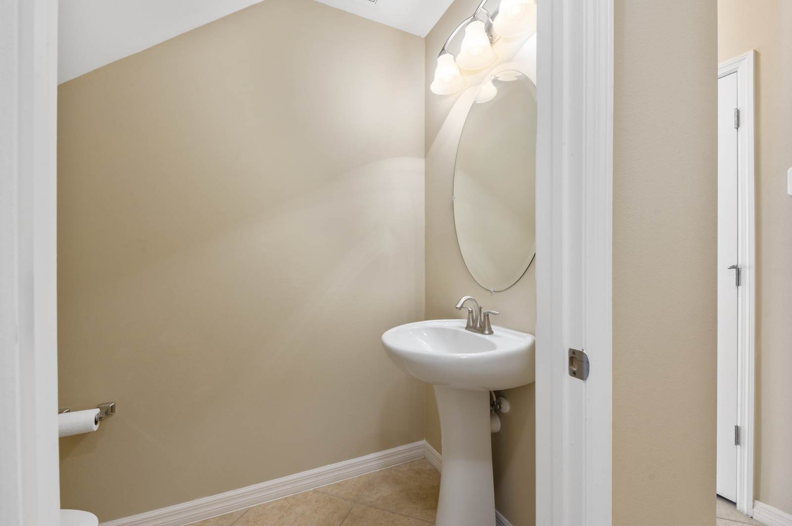 3616 81ST Place East, Sarasota, FL 34243