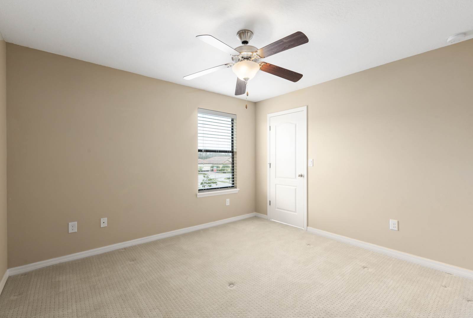 3616 81ST Place East, Sarasota, FL 34243