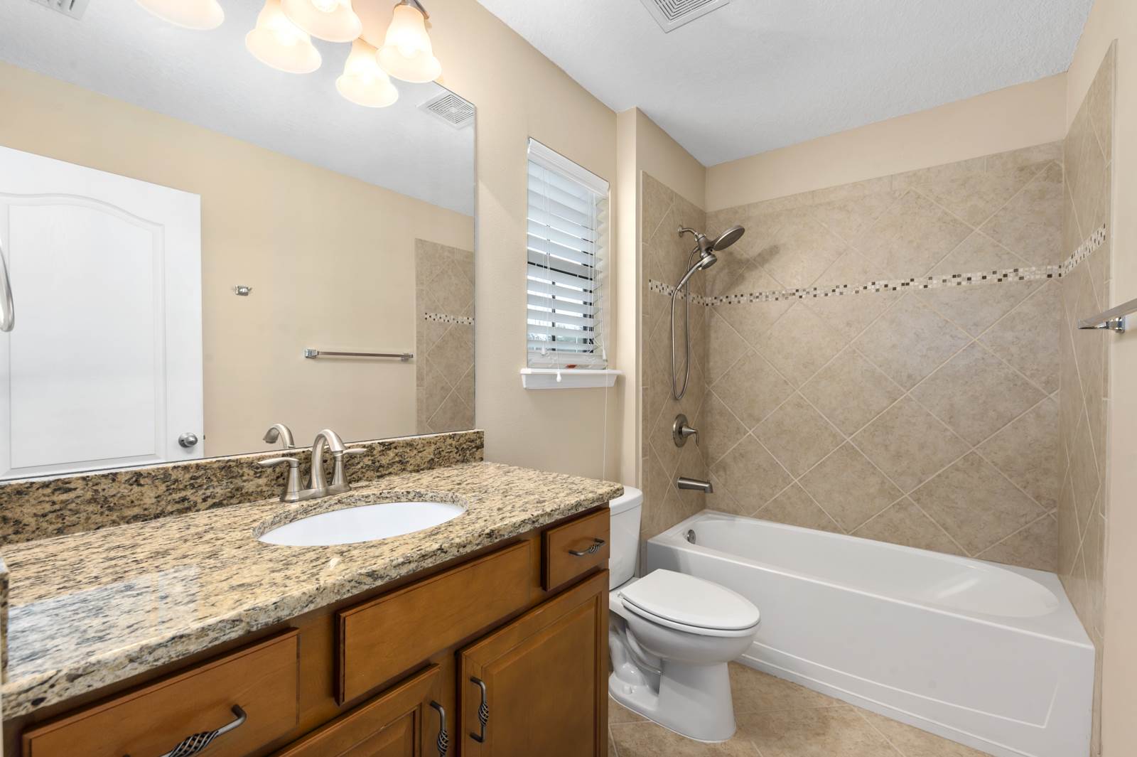 3616 81ST Place East, Sarasota, FL 34243