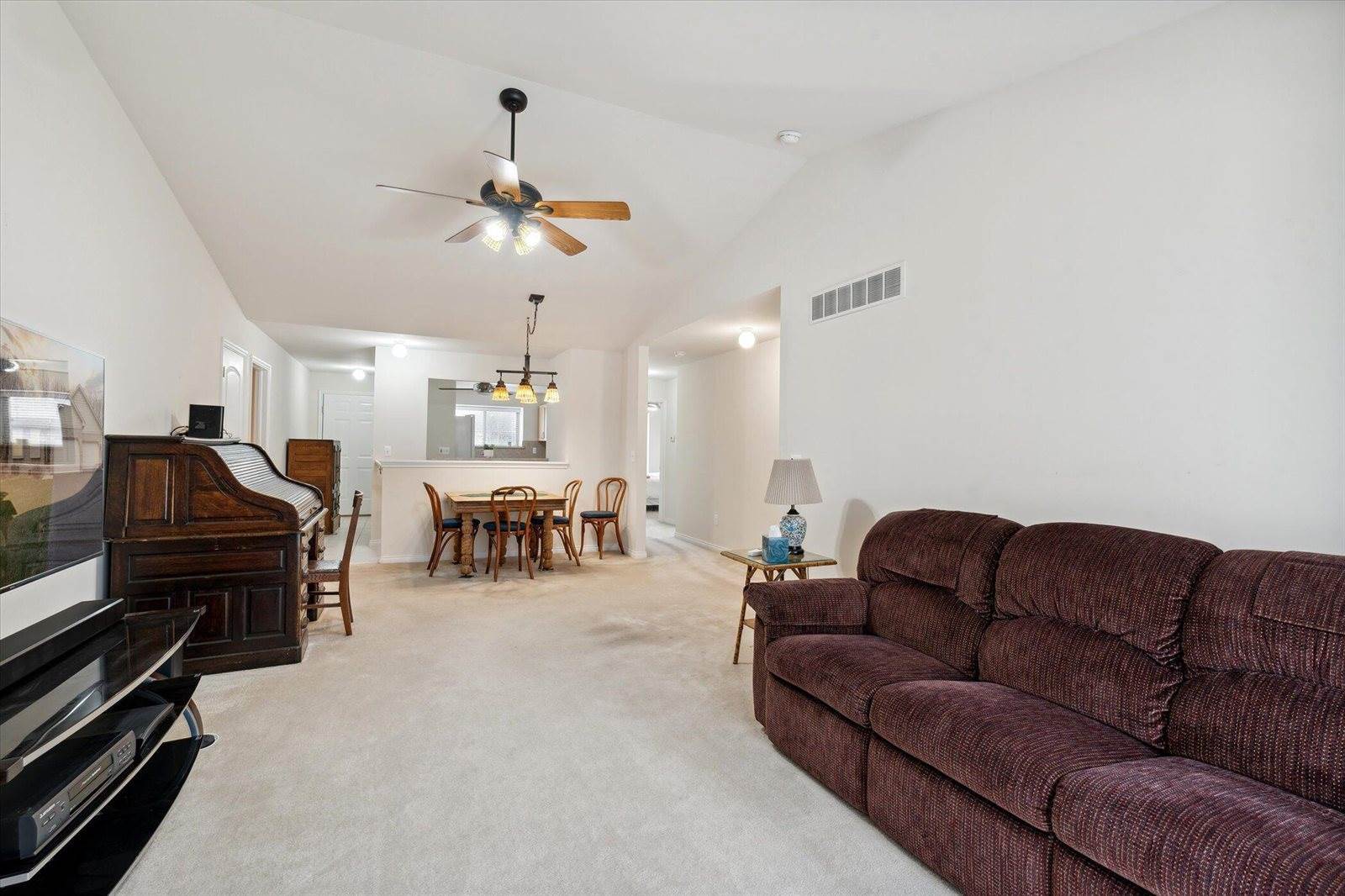 17462 Ava Court, New Boston, MI 48164