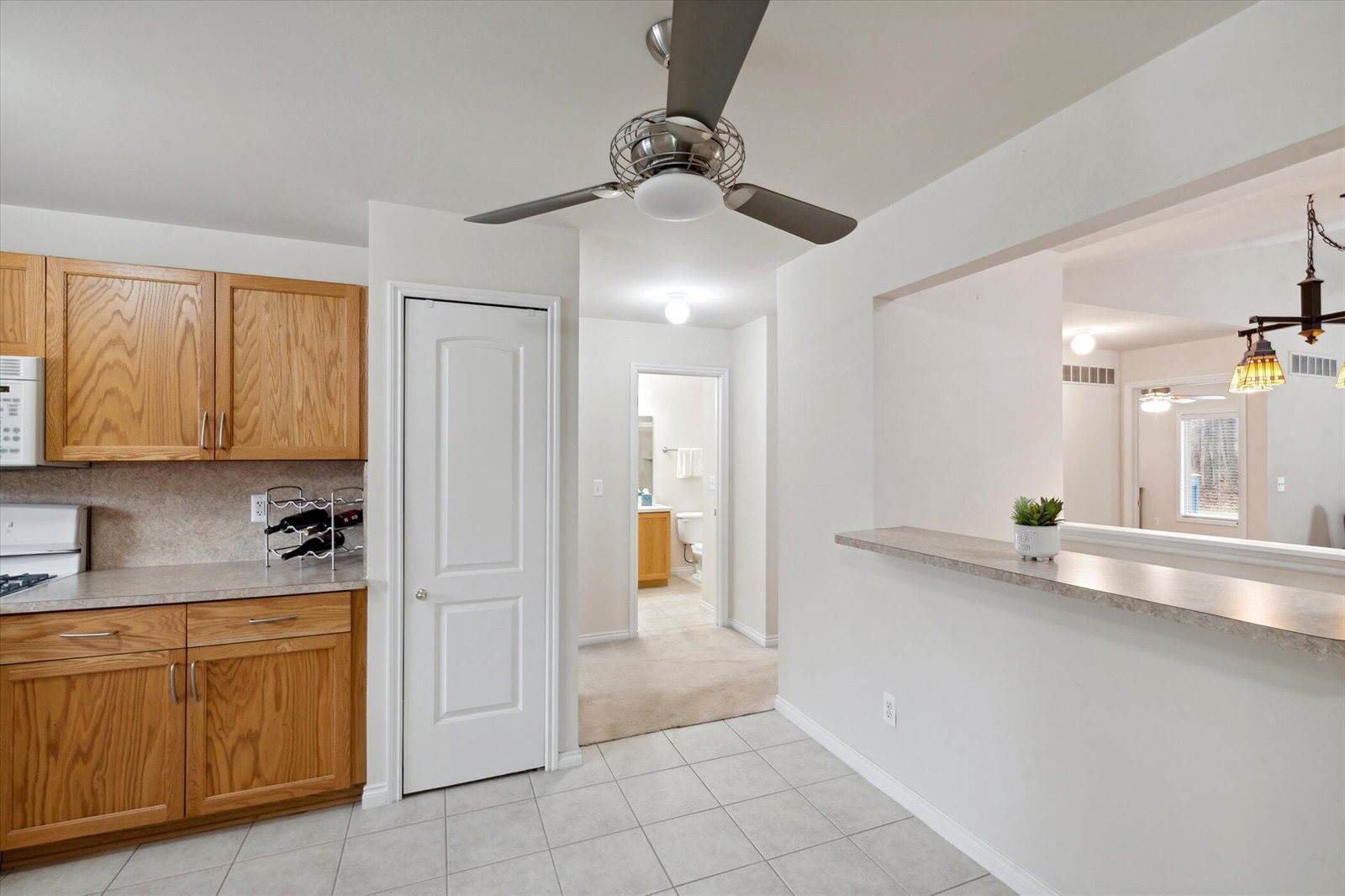 17462 Ava Court, New Boston, MI 48164