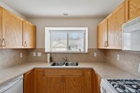 17462 Ava Court, New Boston, MI 48164