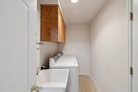 17462 Ava Court, New Boston, MI 48164