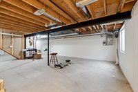 17462 Ava Court, New Boston, MI 48164